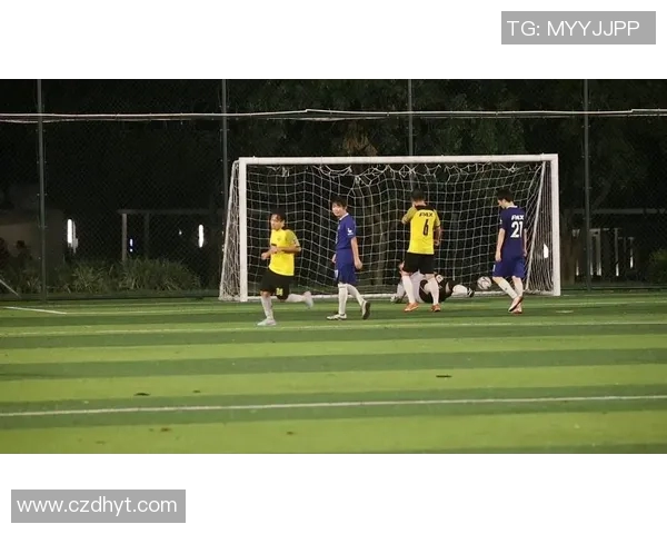 小龙侃足球带你领略足球世界的精彩瞬间与深度解析 小龙侃足球带你领略足球世界的精彩瞬间与深度解析