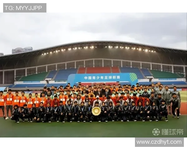 大元足球崛起之路探索中国足球新未来与全球竞技的融合之道